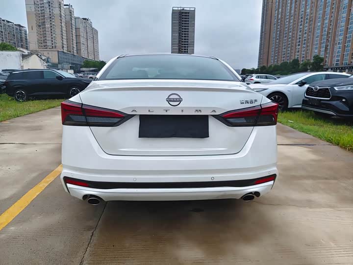 Nissan Teana, 2023 — фото 9 из 9