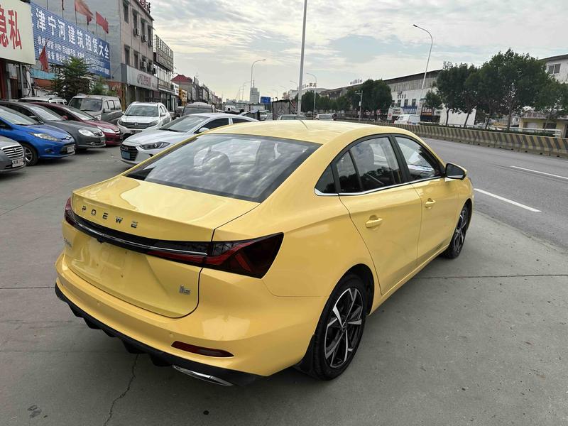 Roewe i5, 2024 — фото 7 из 12