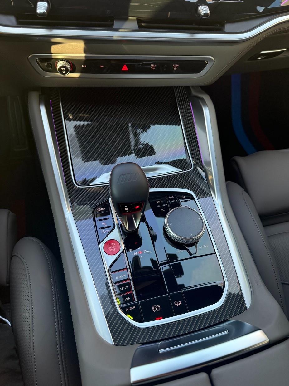 BMW X5 M, 2025 — фото 11 из 12