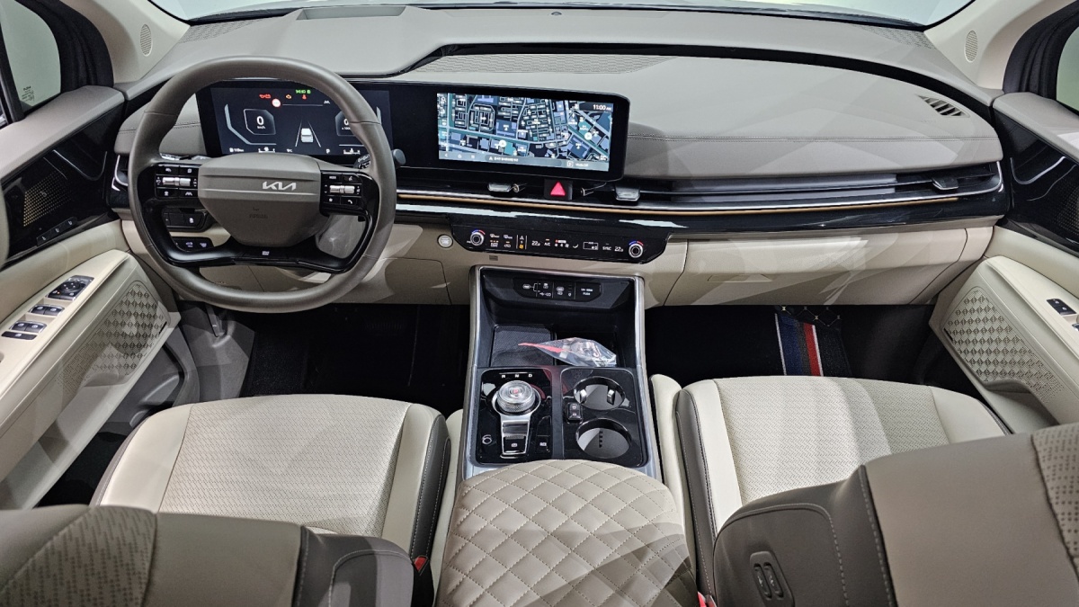 Kia Carnival, 2024 — фото 6 из 12