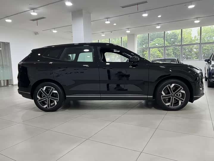 Volvo XC70 Hybrid, 2025 — фото 7 из 9