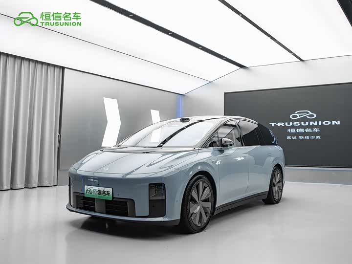 LiXiang i8, 2025 — купить в Воронеже под ключ