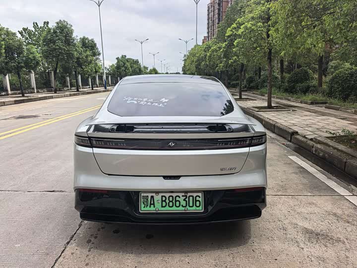 Dongfeng Yipai eπ 007, 2024 — фото 7 из 9