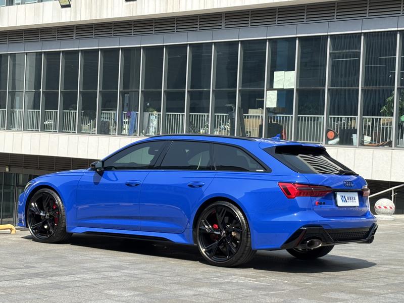 Audi RS 6, 2022 — фото 5 из 12