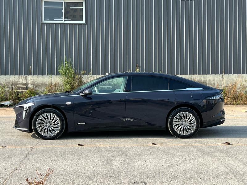 Buick Electra L7, 2025 — фото 3 из 10