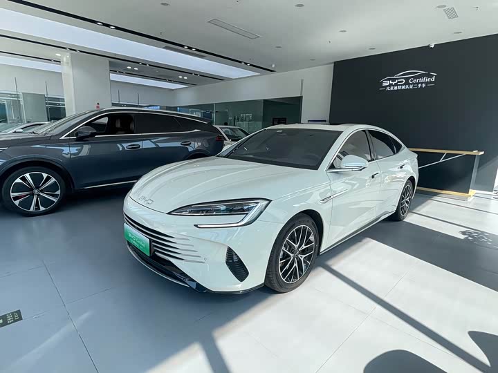 BYD Seal 07 DM-i Hybrid, 2024 — купить в Кирове под ключ