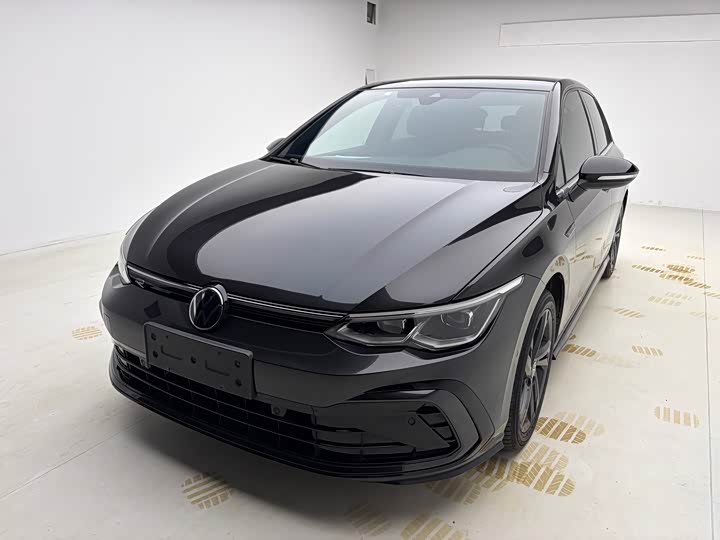 Volkswagen Golf, 2022 — купить в Санкт-Петербурге под ключ