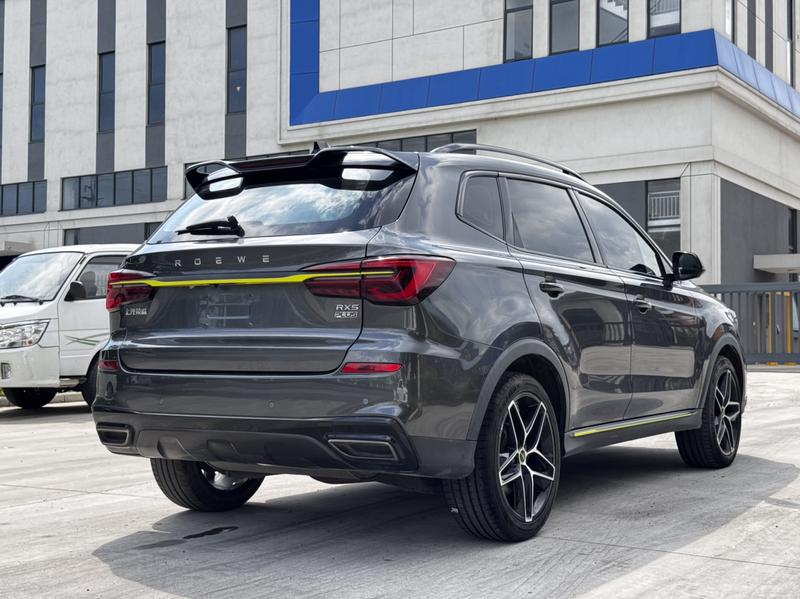 Roewe RX5, 2022 — фото 6 из 10