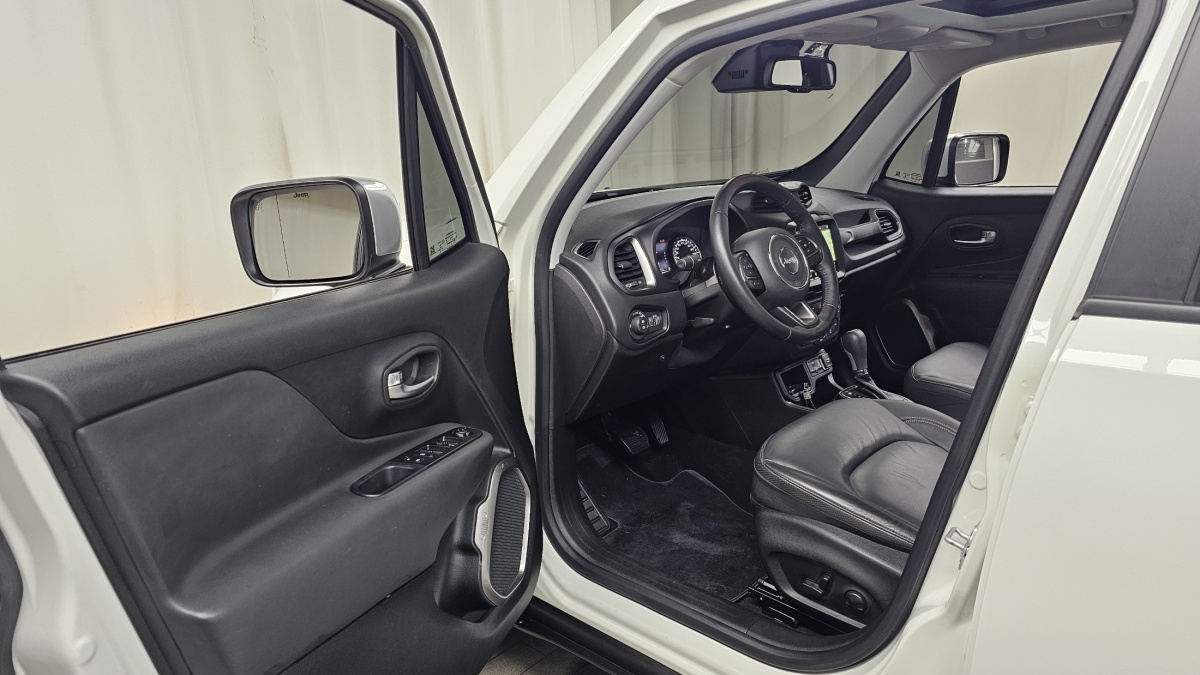 Jeep Renegade, 2022 — фото 9 из 12