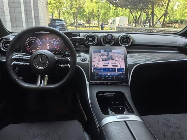Mercedes-Benz C-Class, 2024 — фото 8 из 9
