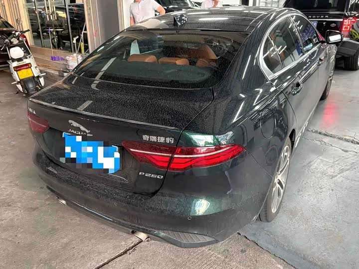 Jaguar XE L, 2025 — фото 3 из 9