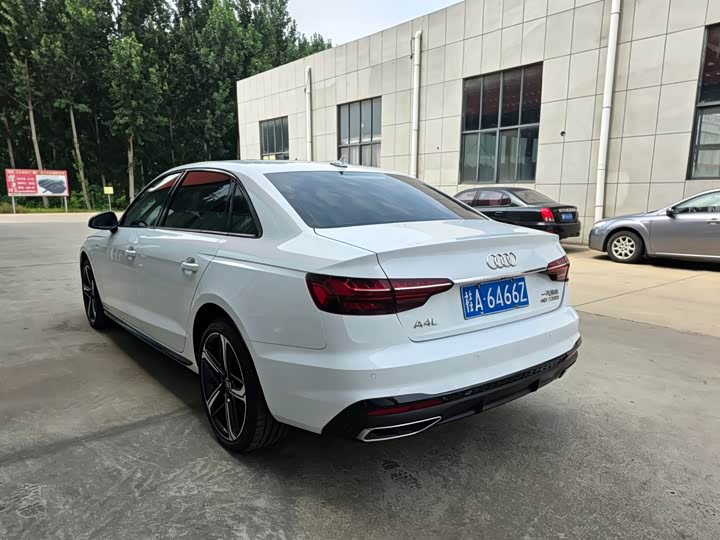 Audi A4L, 2025 — фото 4 из 9