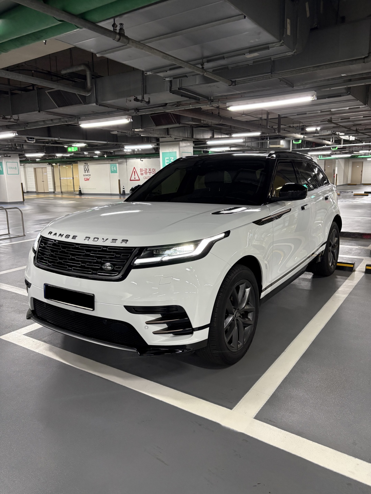 Land Rover Range Rover Velar, 2024 — купить в Санкт-Петербурге под ключ
