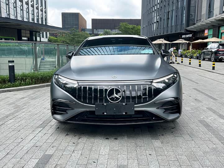 Mercedes-Benz EQS AMG, 2024 — фото 2 из 9