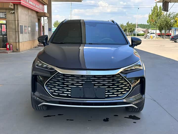 BYD Tang Hybrid/EV, 2023 — фото 2 из 9