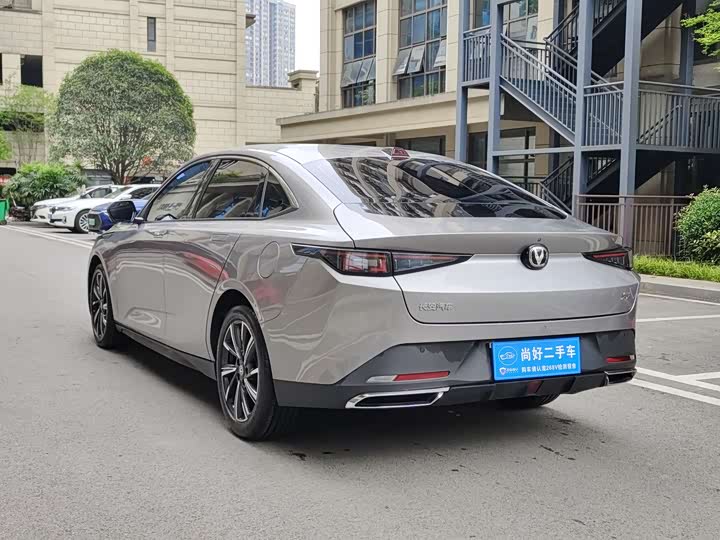 Changan Yida, 2022 — фото 4 из 9