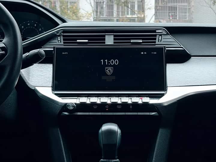 Peugeot 408, 2022 — фото 5 из 9