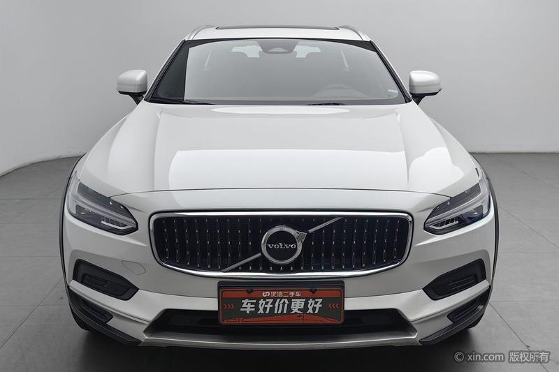 Volvo V90, 2026 — фото 2 из 12