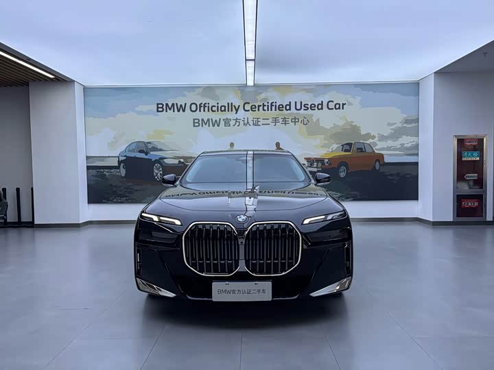 BMW 7 Series, 2025 — фото 3 из 9