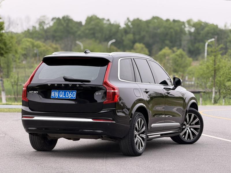 Volvo XC90, 2023 — фото 4 из 12