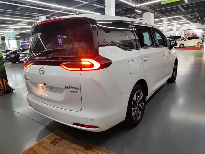 GAC Trumpchi M6, 2022 — фото 7 из 9