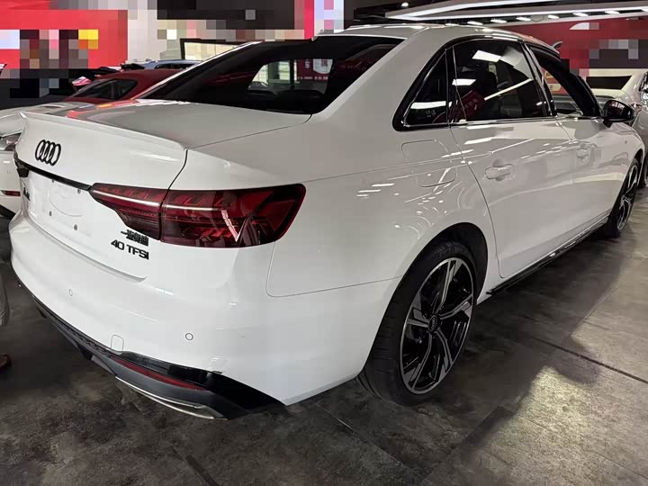 Audi A4L, 2023 — фото 3 из 9