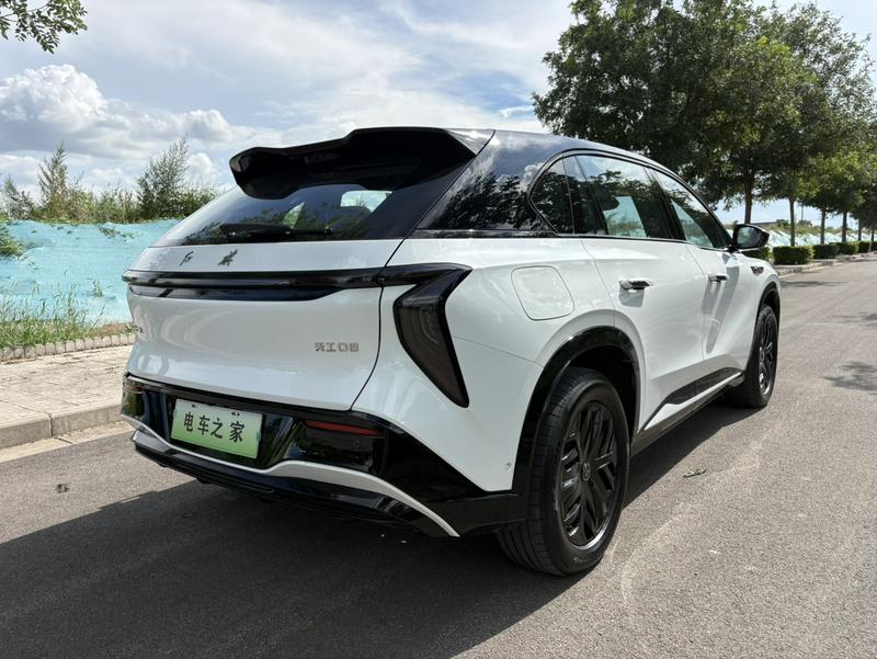 Hongqi EHS7 (Tiangong 08), 2025 — фото 7 из 12