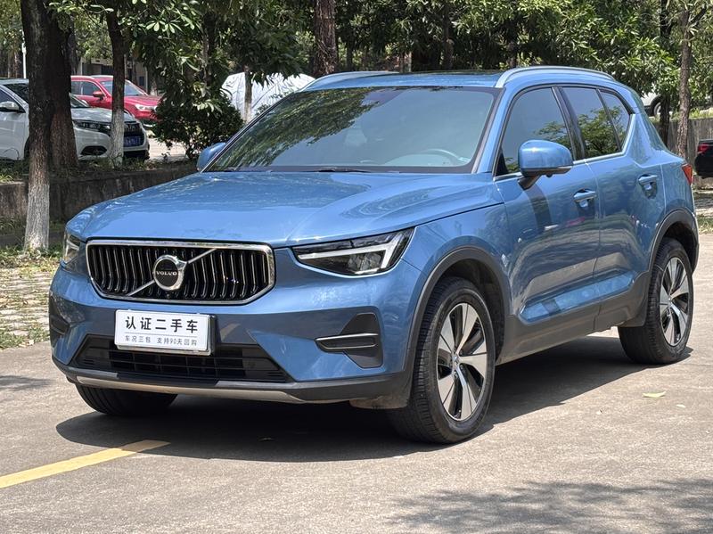 Volvo XC40, 2022 — купить в Кирове под ключ