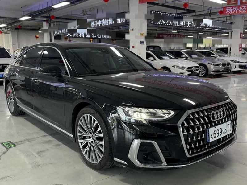 Audi A8, 2023 — фото 3 из 10