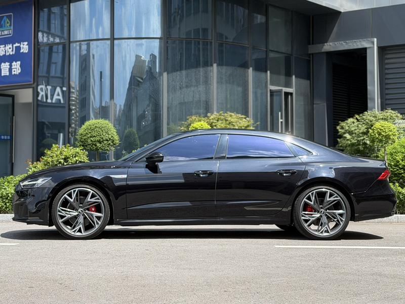 Audi A7L, 2023 — фото 3 из 12