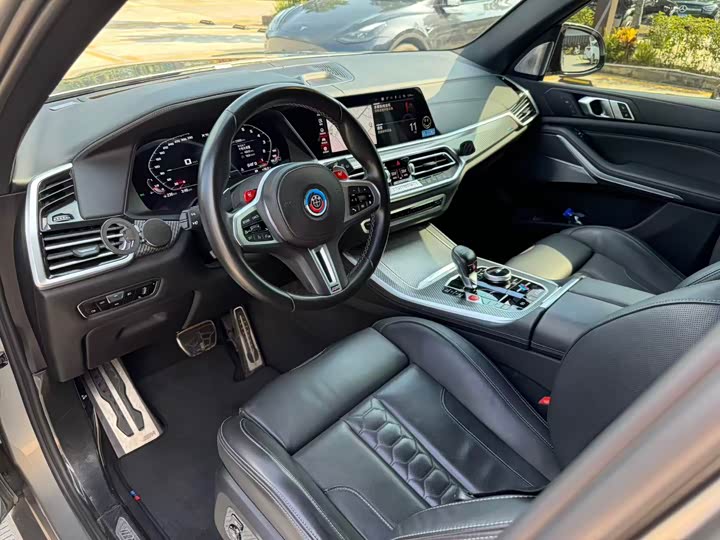 BMW X5 M, 2022 — фото 7 из 9