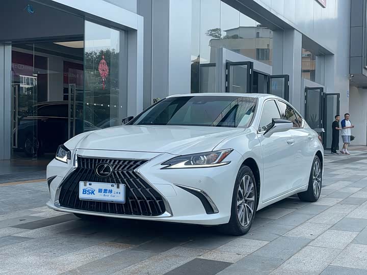 Lexus ES, 2023 — купить в Белгороде под ключ