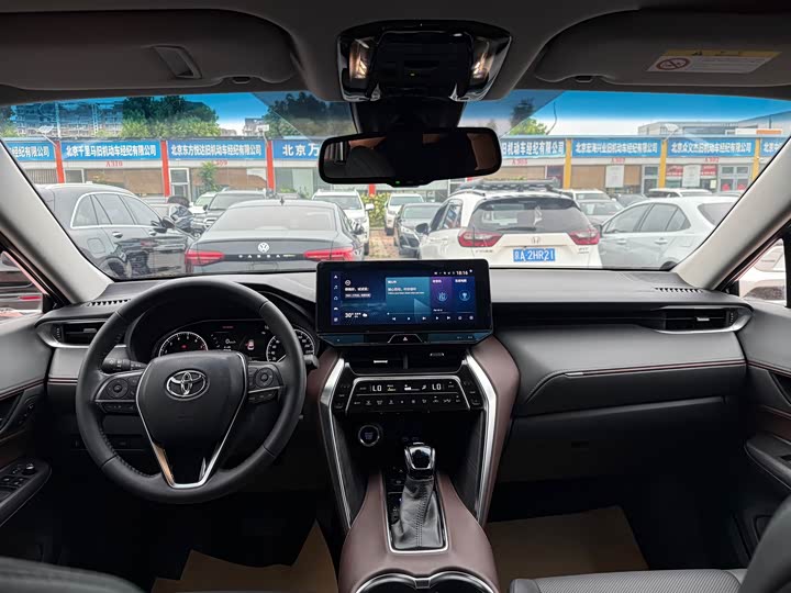 Toyota Harrier, 2022 — фото 8 из 9