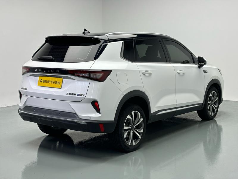 Wuling Asta, 2023 — фото 7 из 12