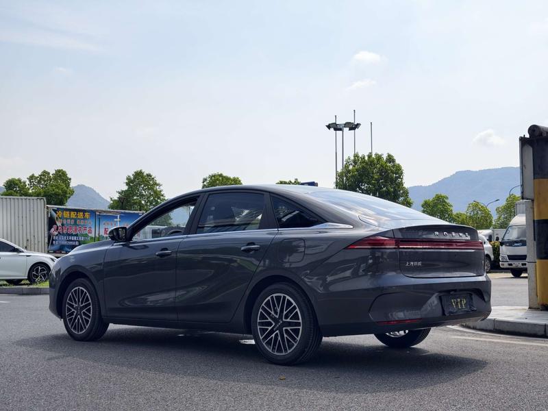 Roewe i6, 2026 — фото 4 из 10