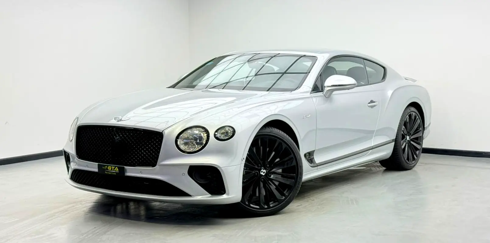 Bentley Continental, 2022