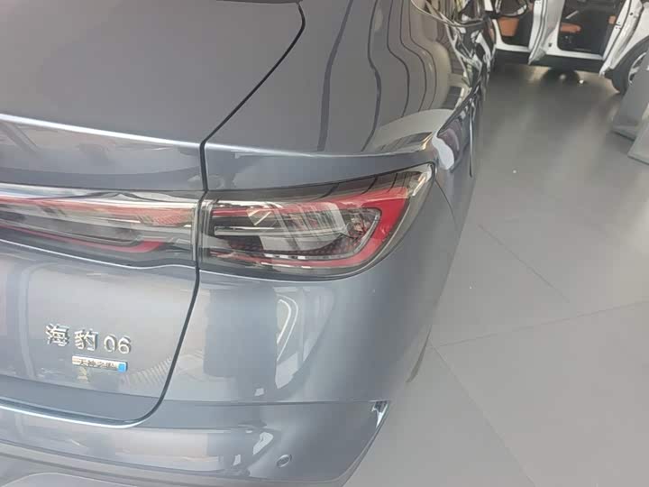 BYD Seal 06 Hybrid/EV, 2024 — фото 8 из 9