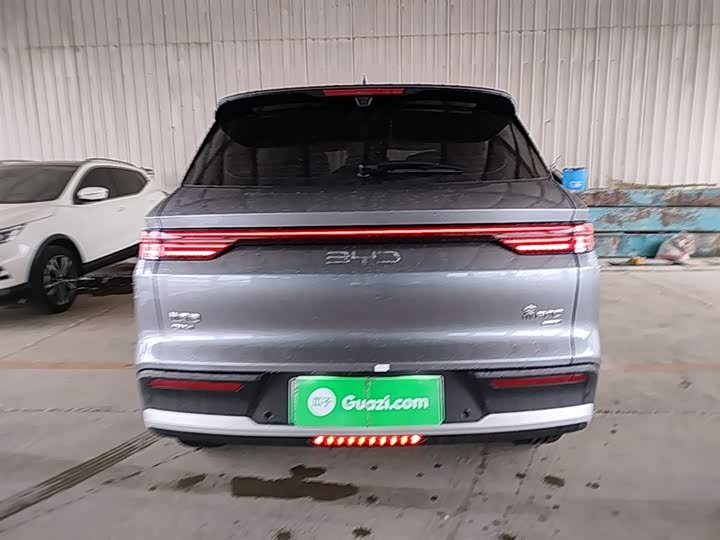 BYD Song Pro Hybrid, 2025 — фото 4 из 9