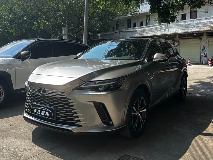 Lexus RX, 2022 — купить в Смоленске под ключ