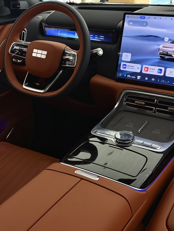 Geely Galaxy M9, 2025 — фото 7 из 12