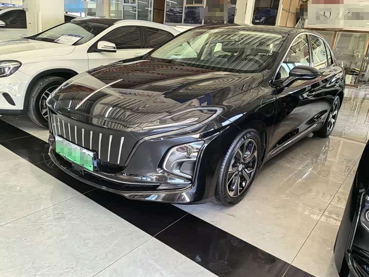 Hongqi E-QM5, 2024 — купить в Ульяновске под ключ