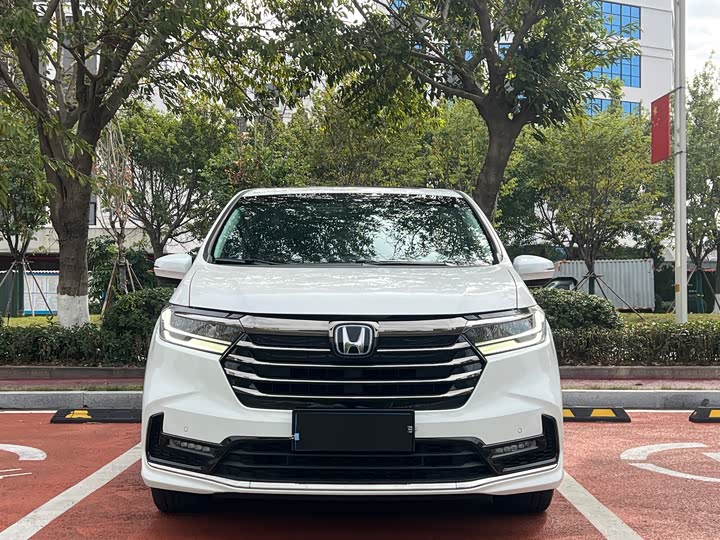 Honda Odyssey, 2022 — фото 2 из 9