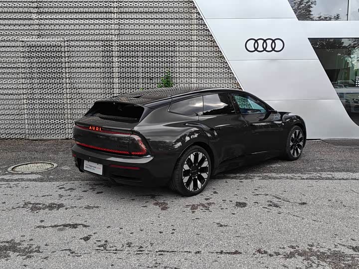 Audi × SAIC E5 Sportback, 2025 — фото 4 из 9
