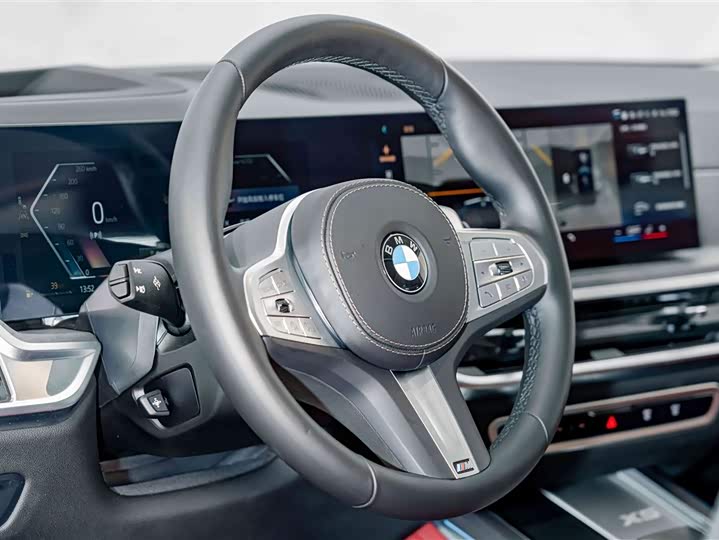 BMW X5, 2025 — фото 9 из 9