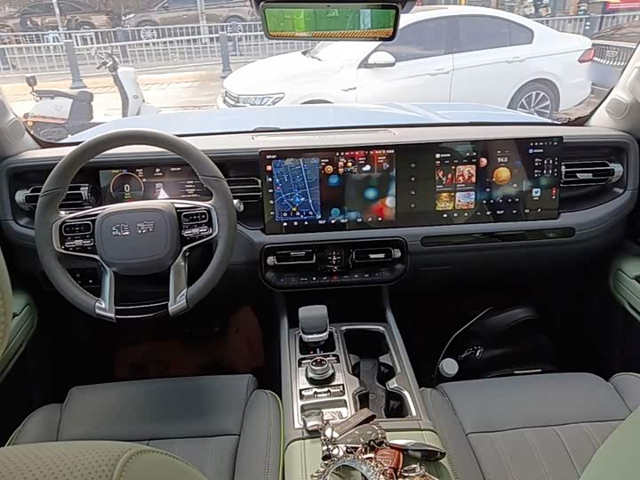 BAIC Beijing BJ40 Hybrid, 2025 — фото 6 из 9