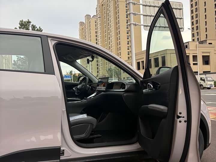 Geely Galaxy Geome, 2026 — фото 5 из 9
