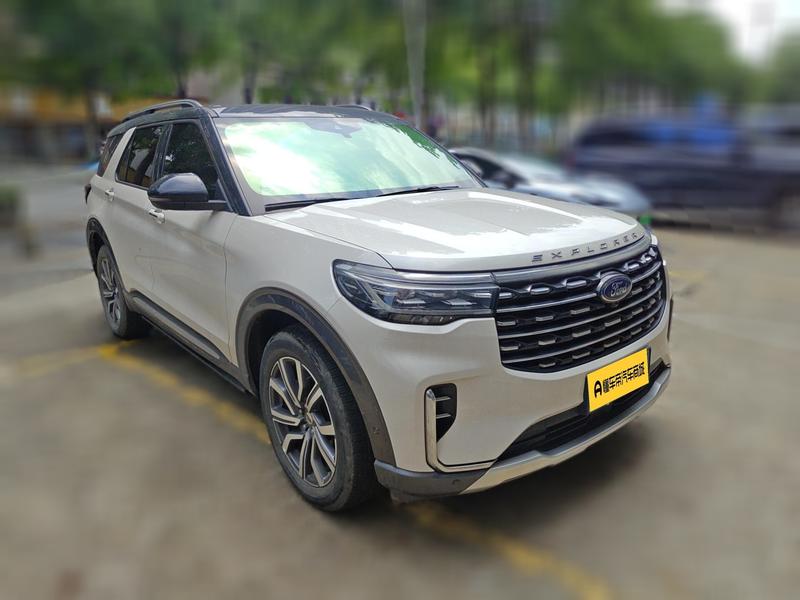 Ford Explorer, 2023 — фото 3 из 12
