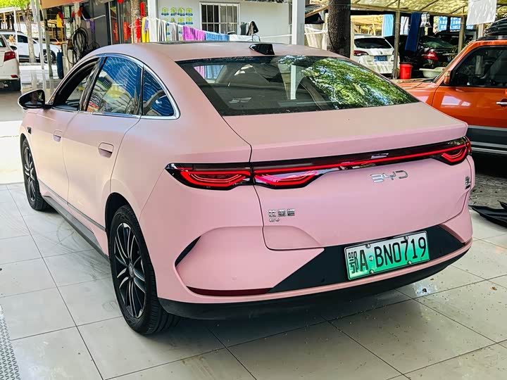 BYD Qin L, 2025 — фото 4 из 9