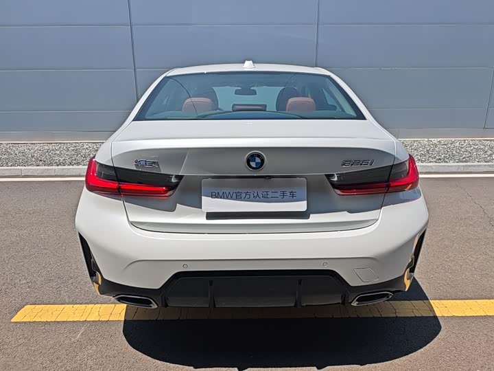 BMW 3 Series, 2025 — фото 8 из 9
