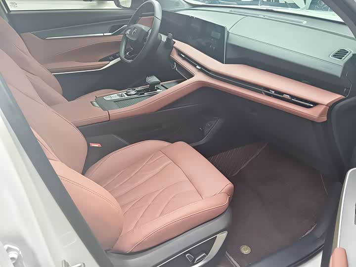 Changan CS75 Plus, 2024 — фото 8 из 9
